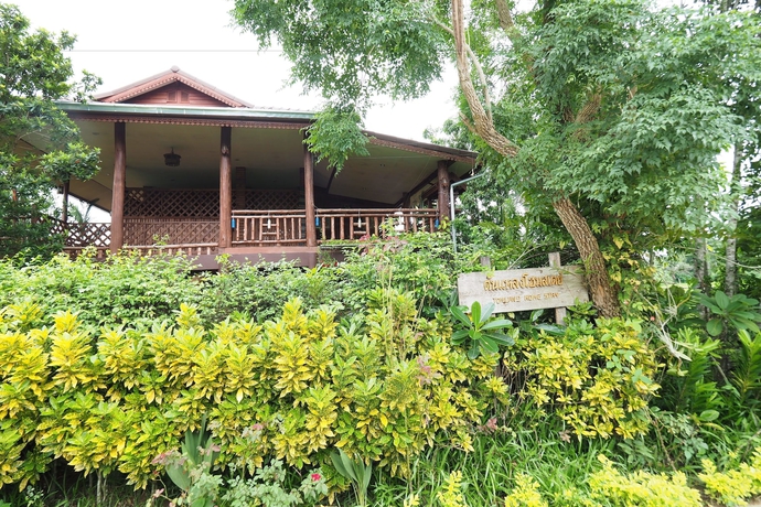 Imagen de los exteriores del Hotel Ton Lang Homestay. Foto 17