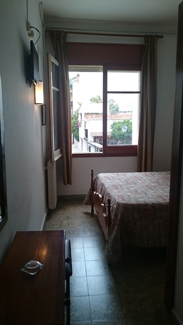 Imagen de la habitación del Hotel Tonet. Foto 8