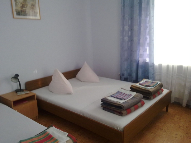 Imagen de la habitación del Hotel Tonfoni. Foto 3