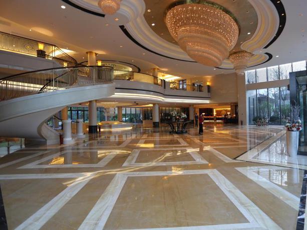 Imagen de los interiores del Hotel Tongli Lake Resort Phase II. Foto 9