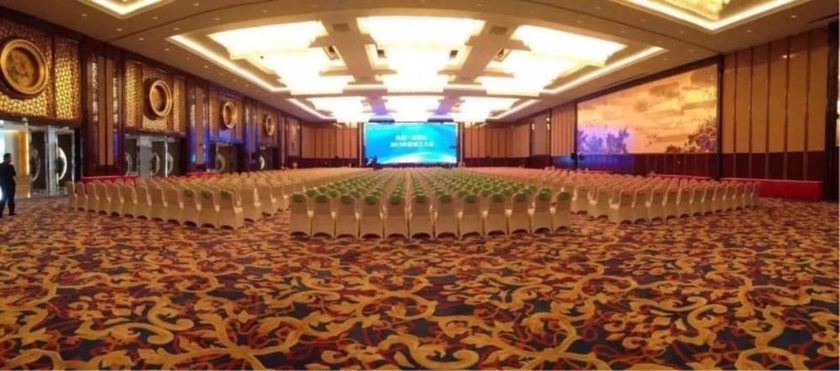 Imagen de los interiores del Hotel Tongli Lake Resort Phase2. Foto 18