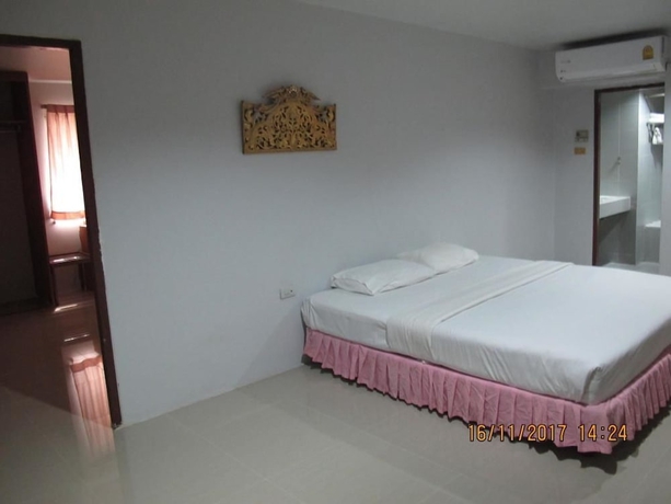 Imagen de la habitación del Hotel Tongpoon. Foto 10