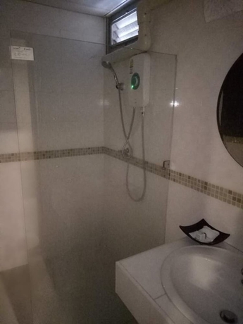 Imagen de la habitación del Hotel Tongpoon. Foto 15