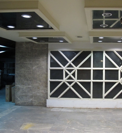 Imagen de los interiores del Hotel Tongpoon. Foto 19