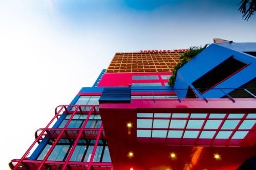 Imagen general del Hotel Tongtara Riverview. Foto 8