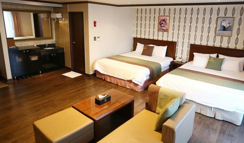Imagen de la habitación del Hotel Tongyeong Anchovy Tourist. Foto 14