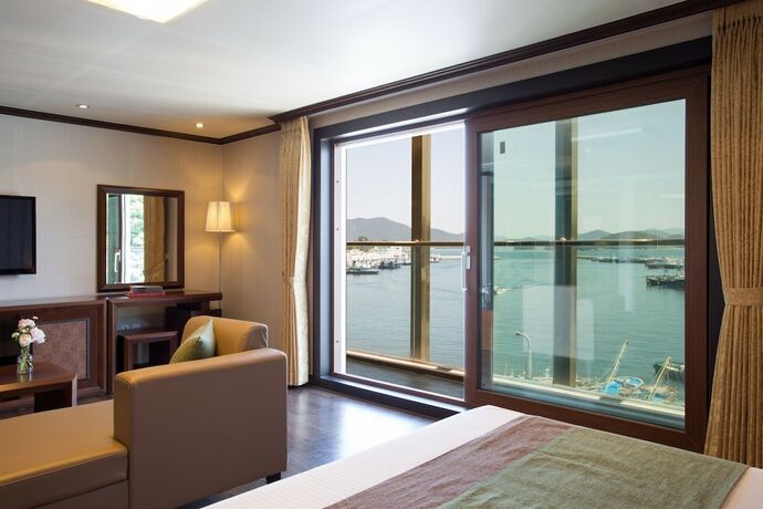 Imagen de la habitación del Hotel Tongyeong Anchovy Tourist. Foto 17