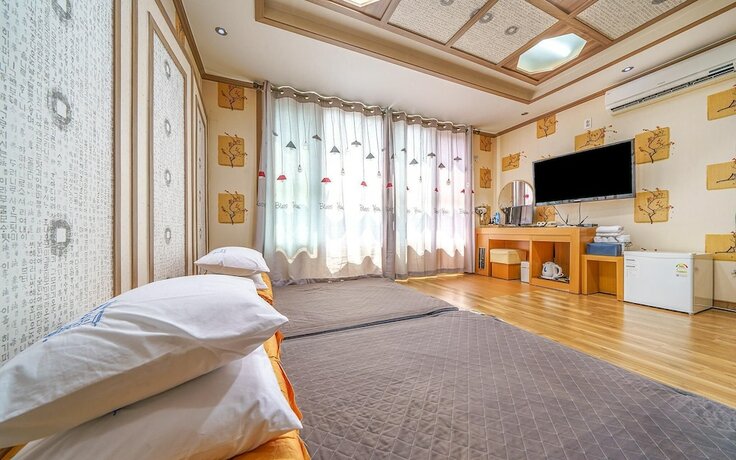 Imagen general del Hotel Tongyeong Badanaeum. Foto 5