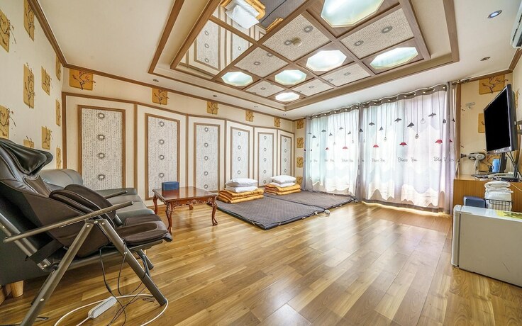 Imagen de la habitación del Hotel Tongyeong Badanaeum. Foto 18