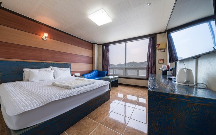 Imagen de la habitación del Hotel Tongyeong Best. Foto 8