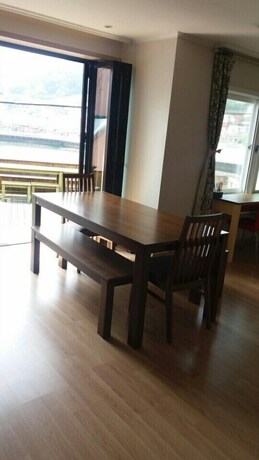 Imagen de la habitación del Hotel Tongyeong Camellia House. Foto 23
