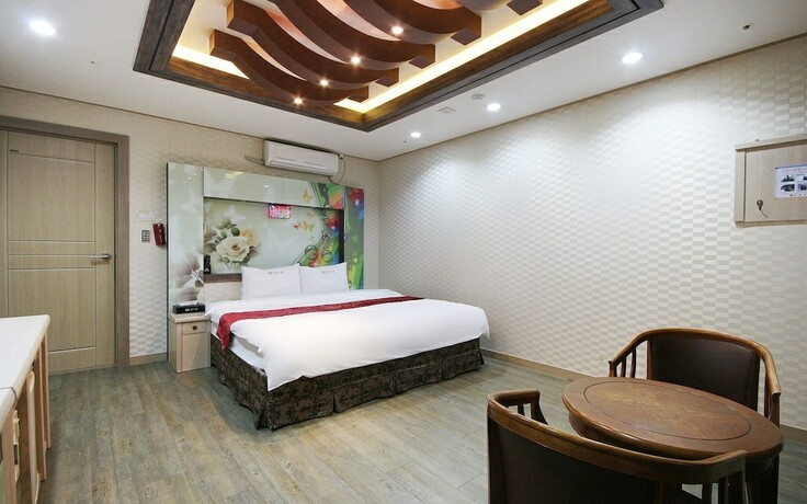 Imagen de la habitación del Hotel Tongyeong Man to Man. Foto 18