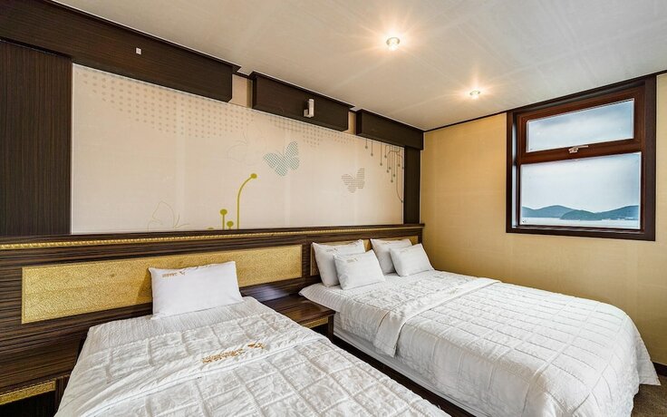 Imagen general del Hotel Tongyeong Rock. Foto 4