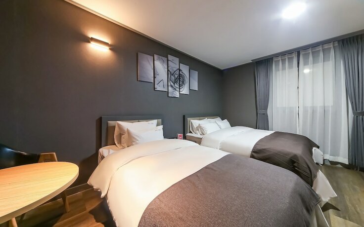 Imagen general del Hotel Tongyeong Unique THE View. Foto 1