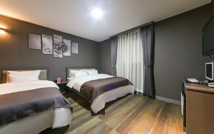 Imagen de la habitación del Hotel Tongyeong Unique THE View. Foto 17