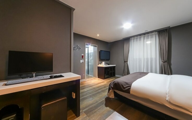 Imagen general del Hotel Tongyeong Unique THE View. Foto 5