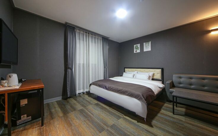 Imagen de la habitación del Hotel Tongyeong Unique THE View. Foto 19