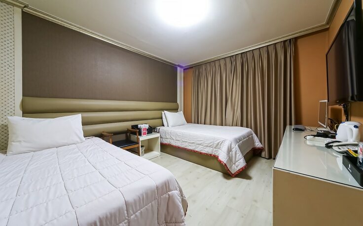 Imagen de la habitación del Hotel Tongyeong Valentine. Foto 19