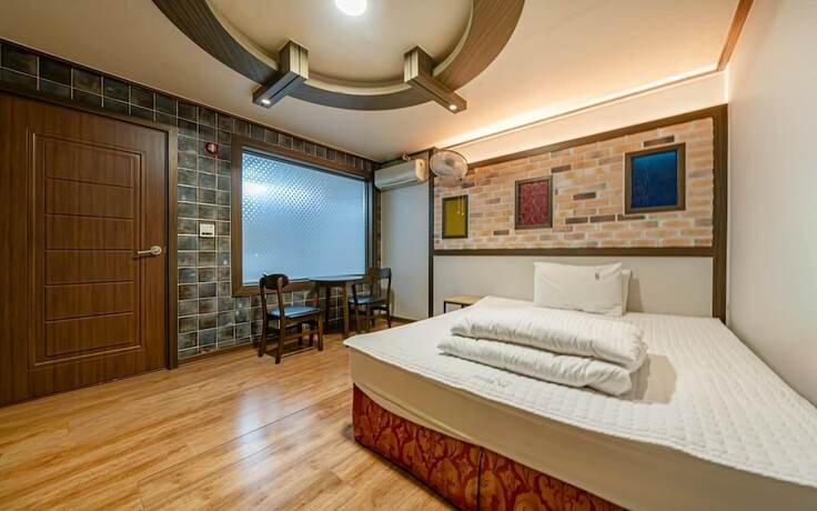 Imagen de la habitación del Hotel Tongyeong W. Foto 15