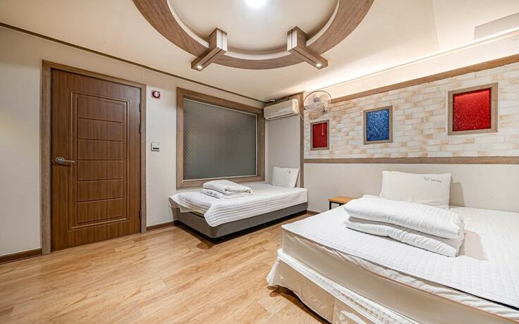 Imagen de la habitación del Hotel Tongyeong W. Foto 17