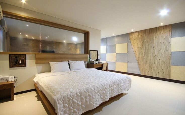 Imagen de la habitación del Hotel Tongyeong Wow. Foto 12