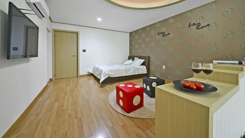 Imagen de la habitación del Hotel Tongyoung Macaio Pension. Foto 13