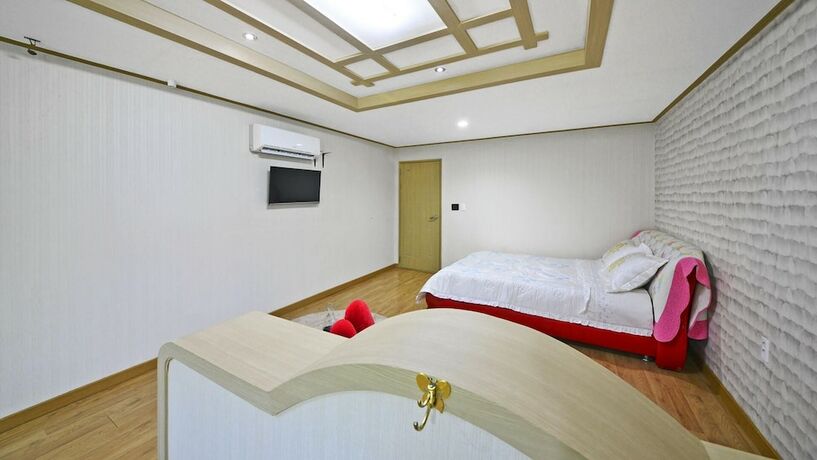 Imagen de la habitación del Hotel Tongyoung Macaio Pension. Foto 16