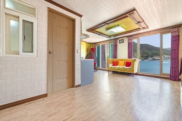 Imagen de la habitación del Hotel Tongyoung Tower Pension. Foto 9