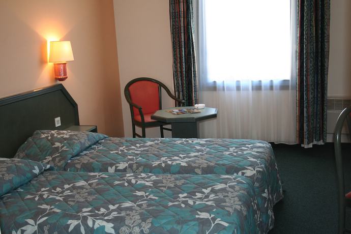 Imagen de la habitación del Hotel Tonic, Digne les Bains. Foto 8