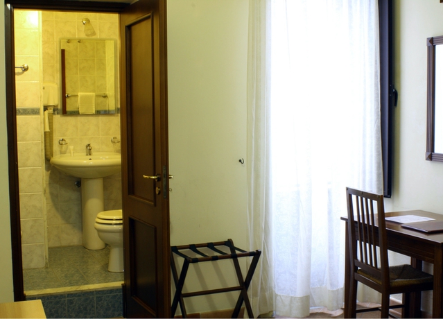 Imagen de la habitación del Hotel Tonic, Palermo. Foto 5