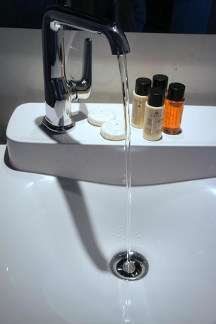 Imagen de la habitación del Hotel Tonic Saint Germain. Foto 8