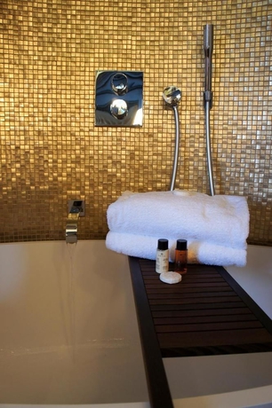 Imagen de la habitación del Hotel Tonic Saint Germain. Foto 11