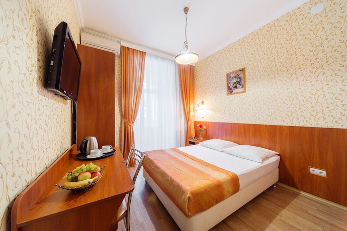 Imagen de la habitación del Hotel Tonika. Foto 4