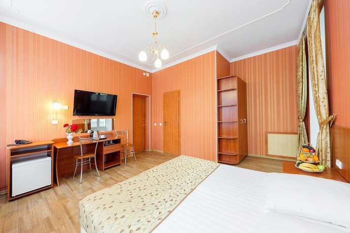 Imagen de la habitación del Hotel Tonika. Foto 6