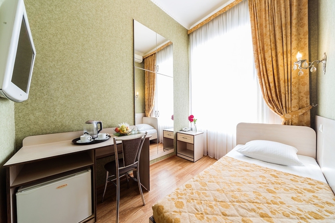 Imagen de la habitación del Hotel Tonika. Foto 7