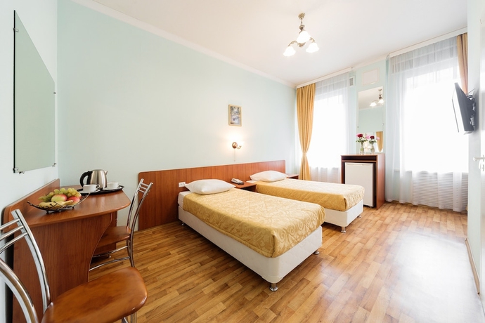 Imagen de la habitación del Hotel Tonika. Foto 15