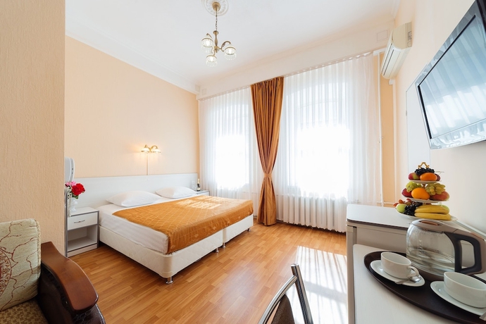 Imagen de la habitación del Hotel Tonika. Foto 17