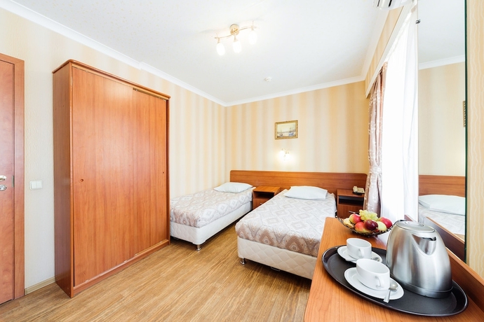 Imagen de la habitación del Hotel Tonika. Foto 18