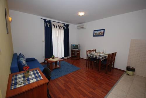 Imagen general del Hotel Tonina Apartments. Foto 2