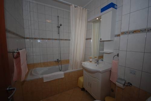 Imagen general del Hotel Tonina Apartments. Foto 5