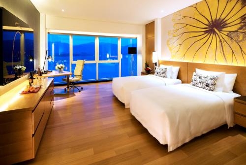 Imagen de la habitación del Hotel Tonino Lamborghini Huangshi Cihu Lake. Foto 8