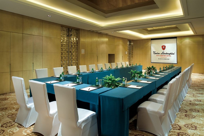 Imagen de los interiores del Hotel Tonino Lamborghini Kunshan City Center. Foto 12