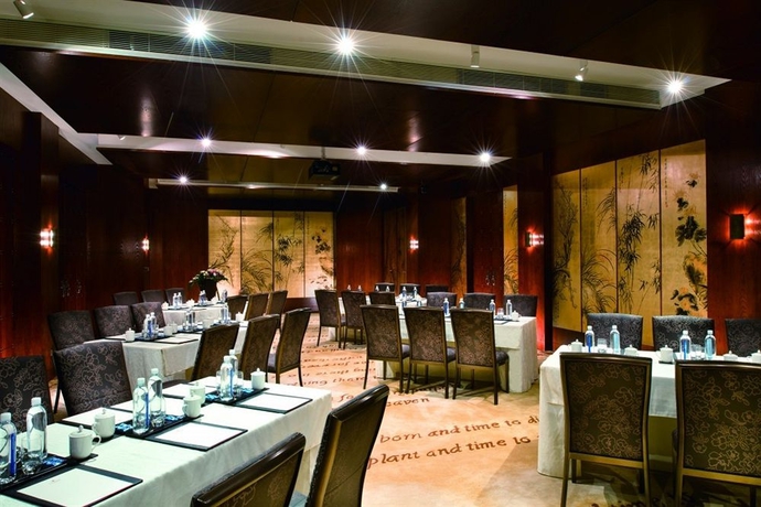 Imagen de los interiores del Hotel Tonino Lamborghini Suzhou. Foto 11