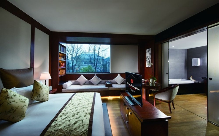 Imagen de la habitación del Hotel Tonino Lamborghini Suzhou. Foto 9