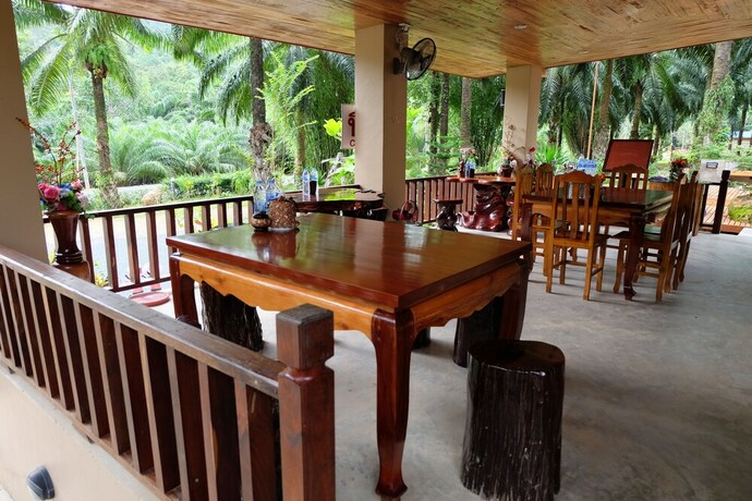 Imagen del bar/restaurante del Hotel Tonpalm Farmstay. Foto 22