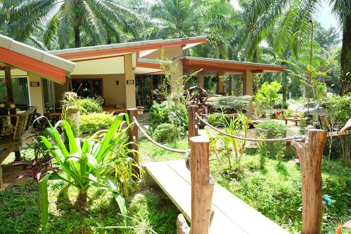 Imagen de los exteriores del Hotel Tonpalm Farmstay. Foto 34