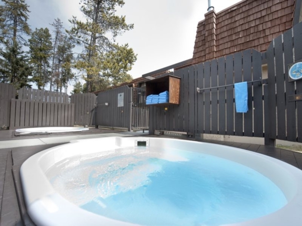 Imagen general del Hotel Tonquin Inn. Foto 2