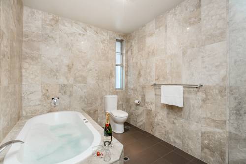 Imagen de la habitación del Hotel Tonsley. Foto 6