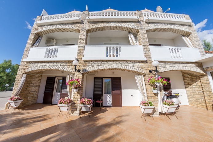 Imagen general del Hotel Tony. Foto 2