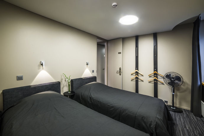 Imagen del bar/restaurante del Hotel Tonyresort. Foto 5